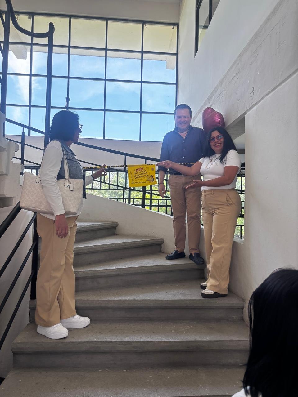 Bienvenida a docentes visitantes en instalaciones de la ENUFC